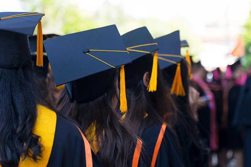 Property Records of California - Graduates Face High Rent Costs Despite Falling Prices in Los Angeles